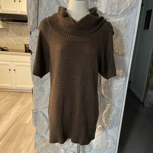 Worthington Brown Cowl Neck Short Sleeve Sweater Tunic Botton Detail- Size Large